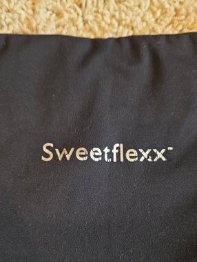 Women's Black Capri Leggings